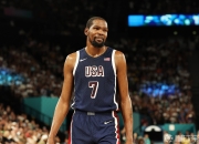 九游体育官方登录入口-亚洲球员引领美国篮球职业化发展