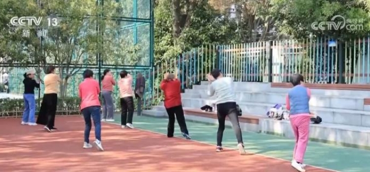 九游体育官网入口-纪录片制作班底进军体育圈，探寻足球真谛的简单介绍