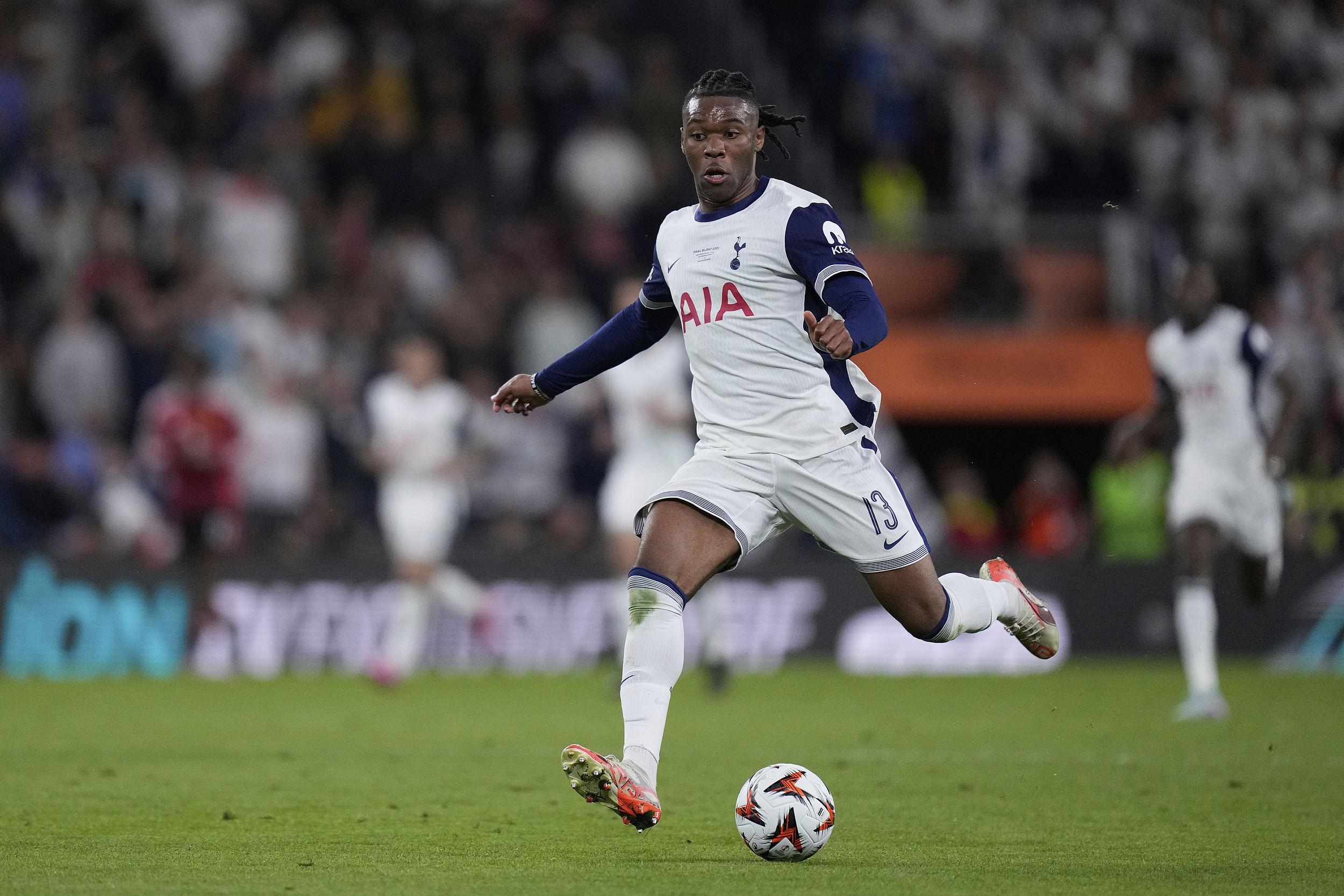 关于乌迪内斯主场惨败，降级压力增大的信息