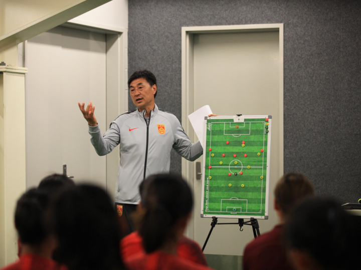 教练透露备战新赛季战术布置