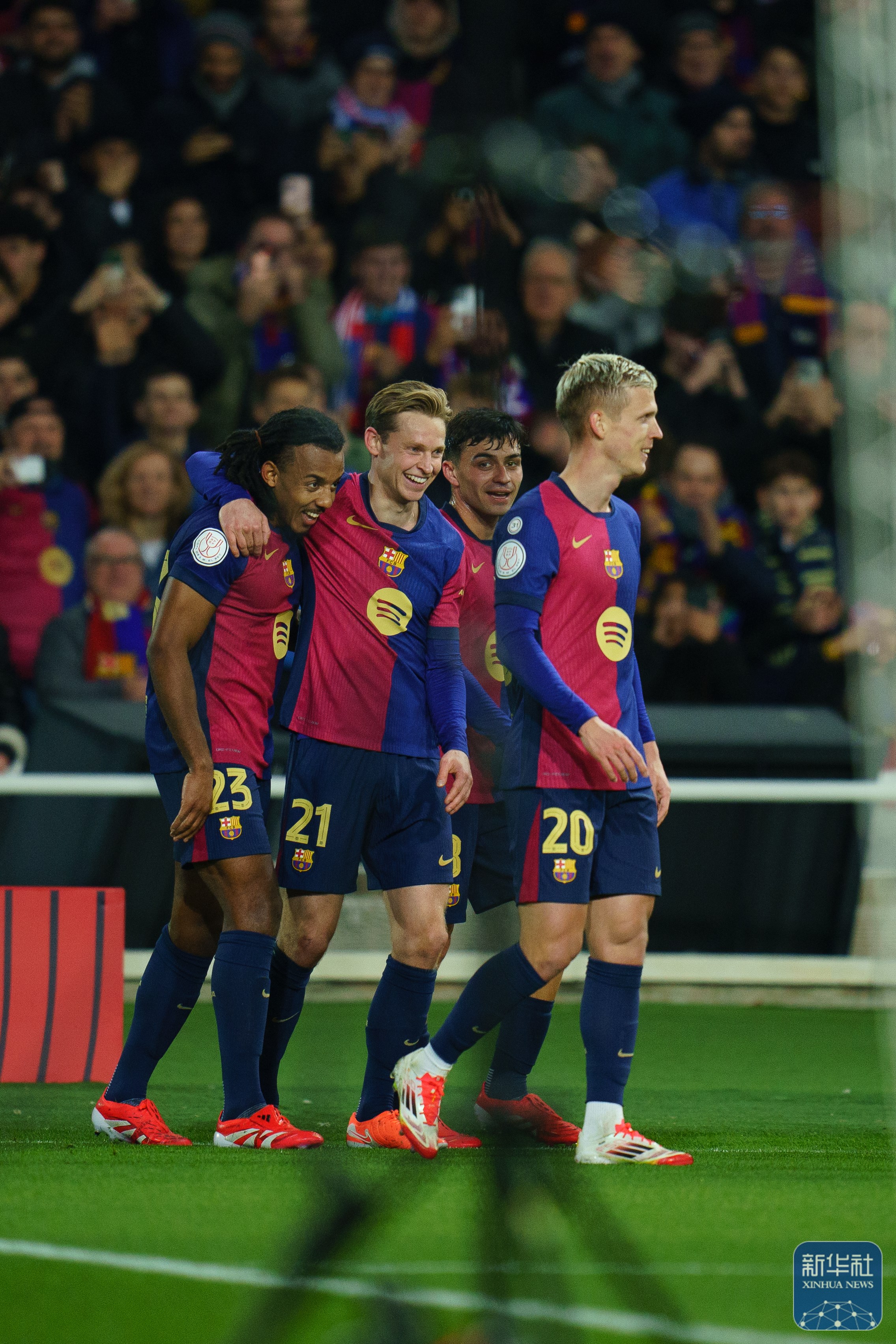 世界杯争夺激烈进行：西班牙队接连斩获胜利的简单介绍