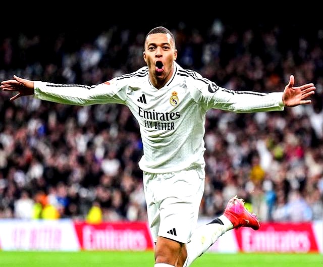 包含惊艳表现！哈兰德破门助球队取得胜利的词条