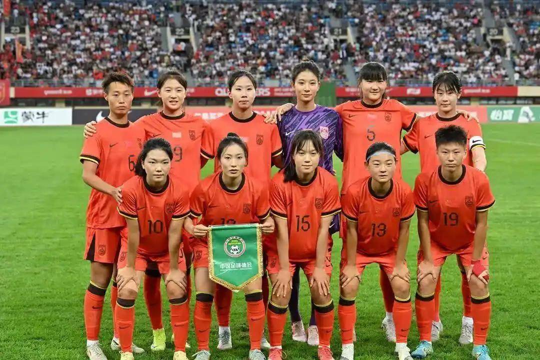 女足球员技惊四座，国际赛场斩获胜利