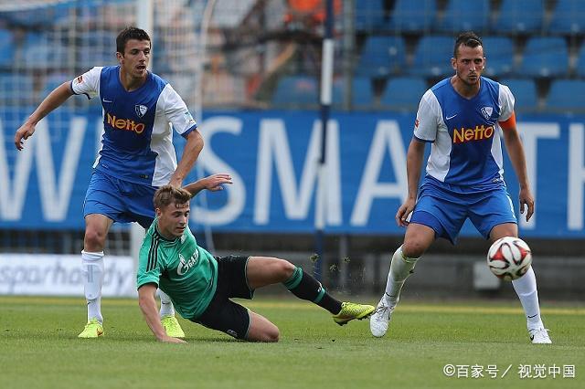 包含汉堡主场作战再获胜利，保持不败战绩的词条