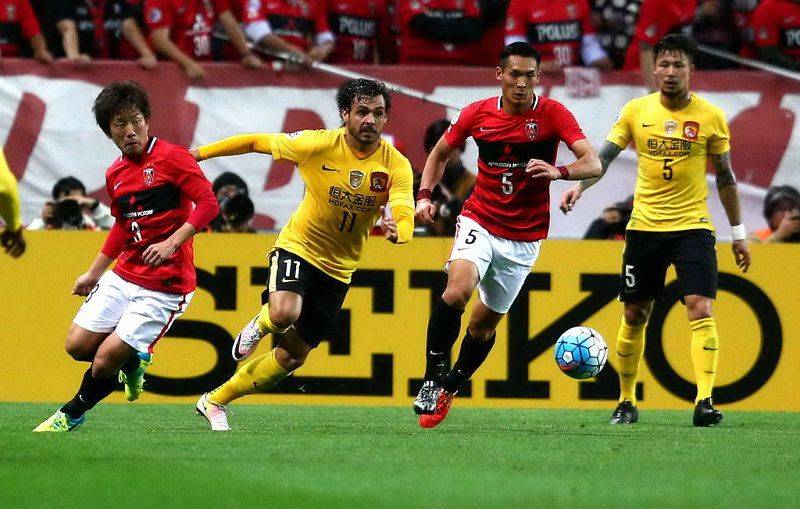 维拉利尔击败对手，豪取胜利