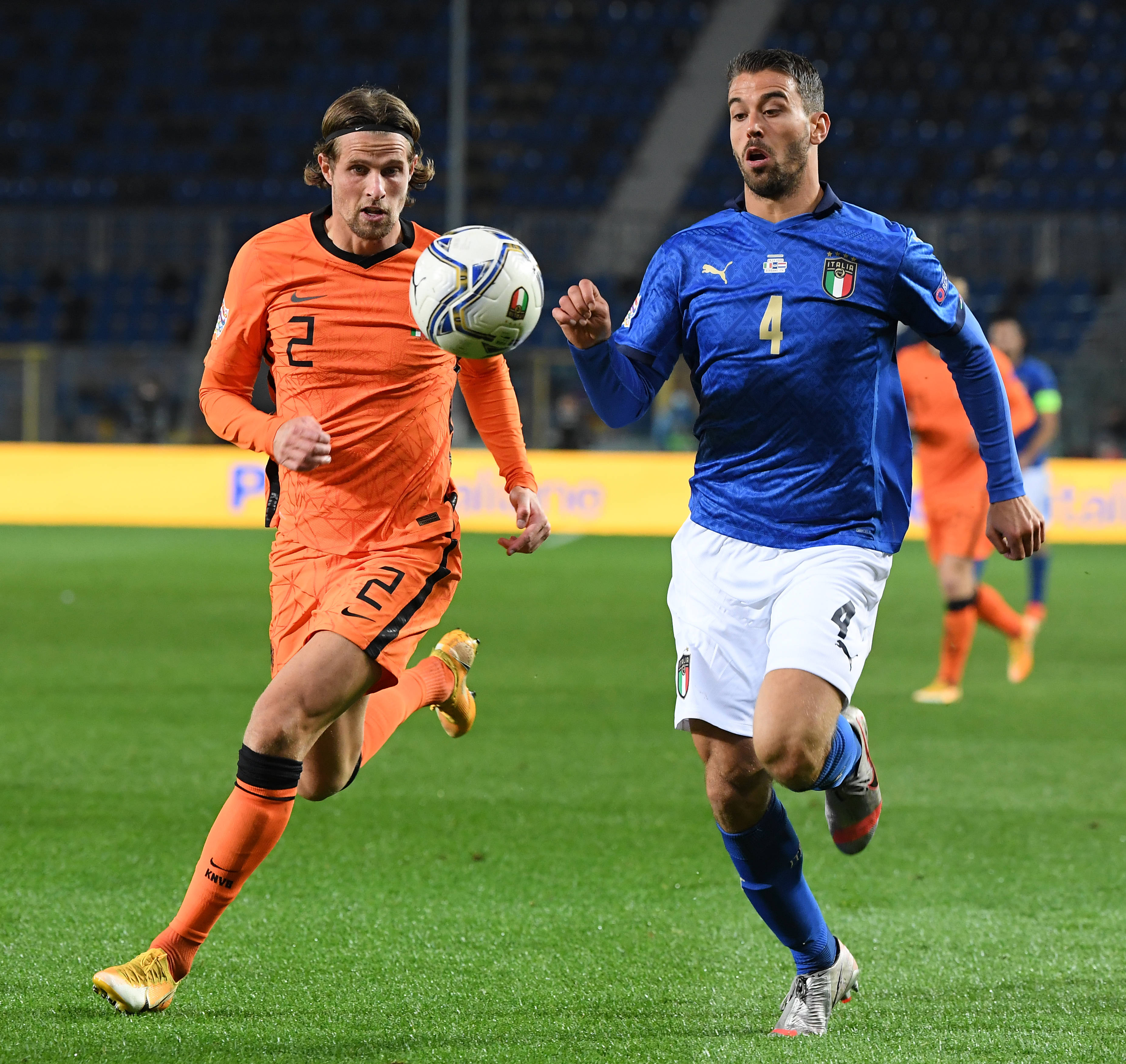 荷兰战平格鲁吉亚，实力持平缺少亮点