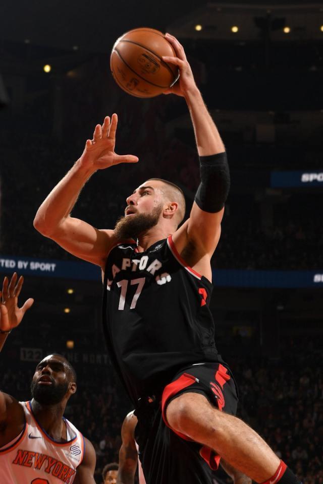 关于猛龙独步蓝天！洛里疯狂表现力压所有对手的信息