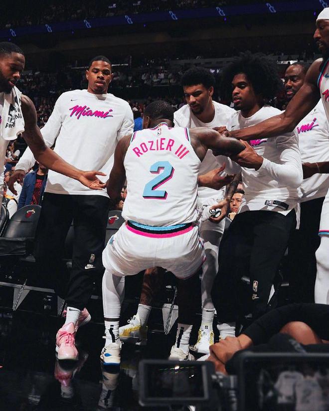 热火主场大胜魔术,卡班莱特砍分卫冕 热火主场大胜魔术,卡班莱特砍分卫冕